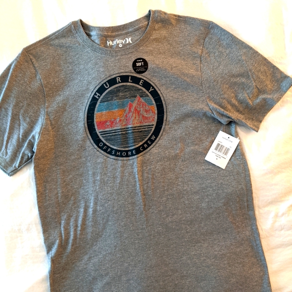 Hurley Men's Medium T-shirt in Gray